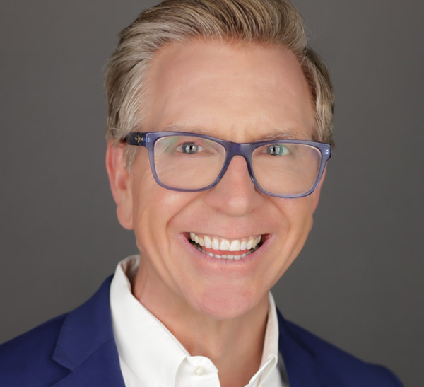 healthcare speaker, professional speaker, benefits, hire a speaker